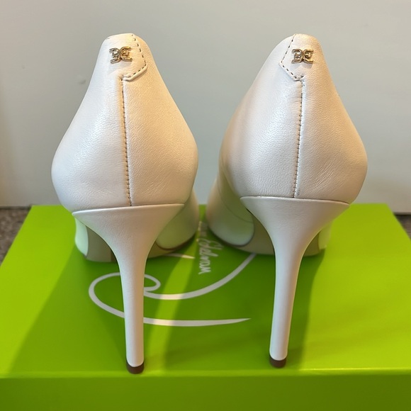 Sam Edelman Hazel Pump. Bright White Leather. Tried On. - Picture 8 of 11